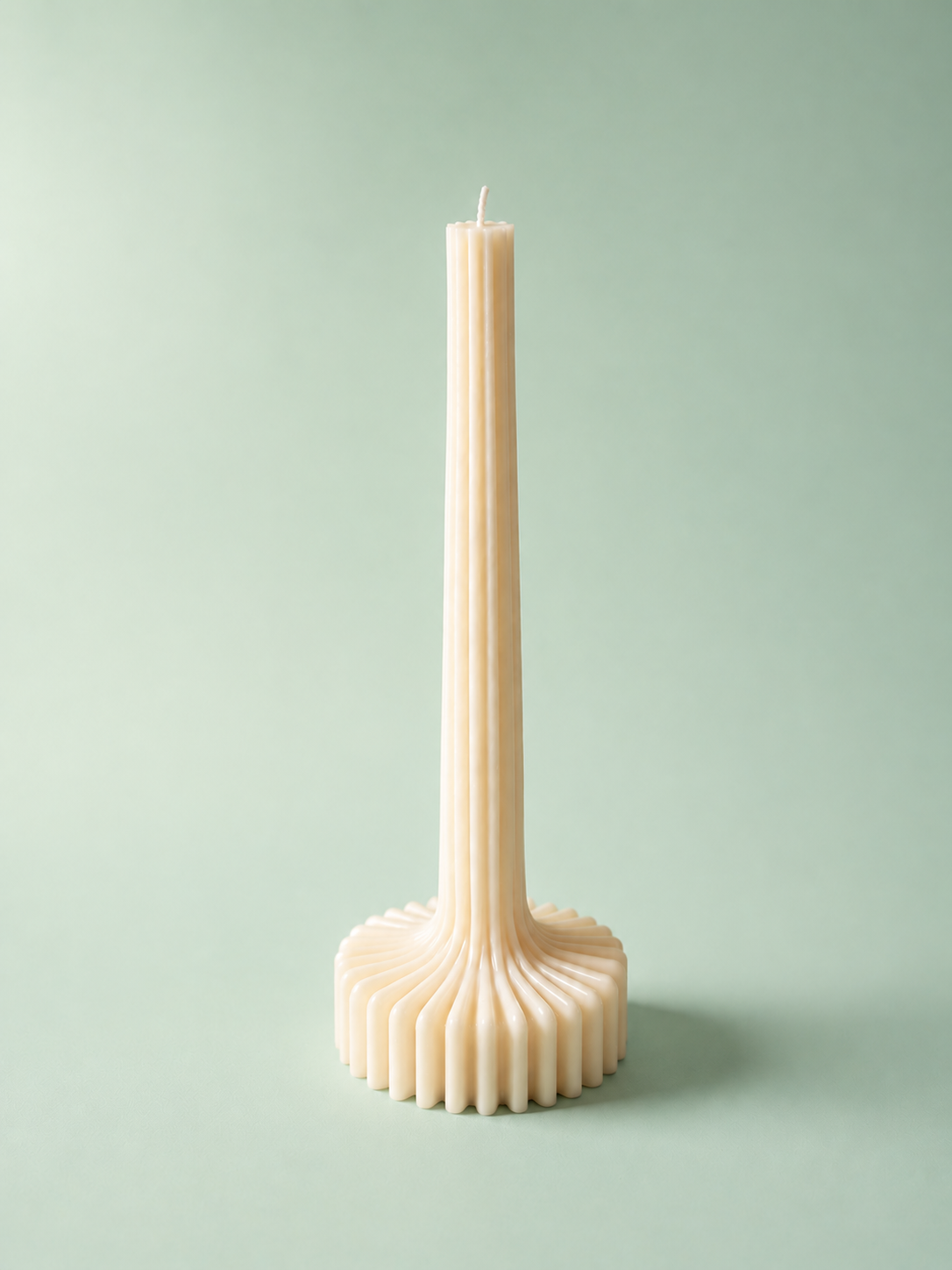 Fluted Pedestal Mould Candle 9