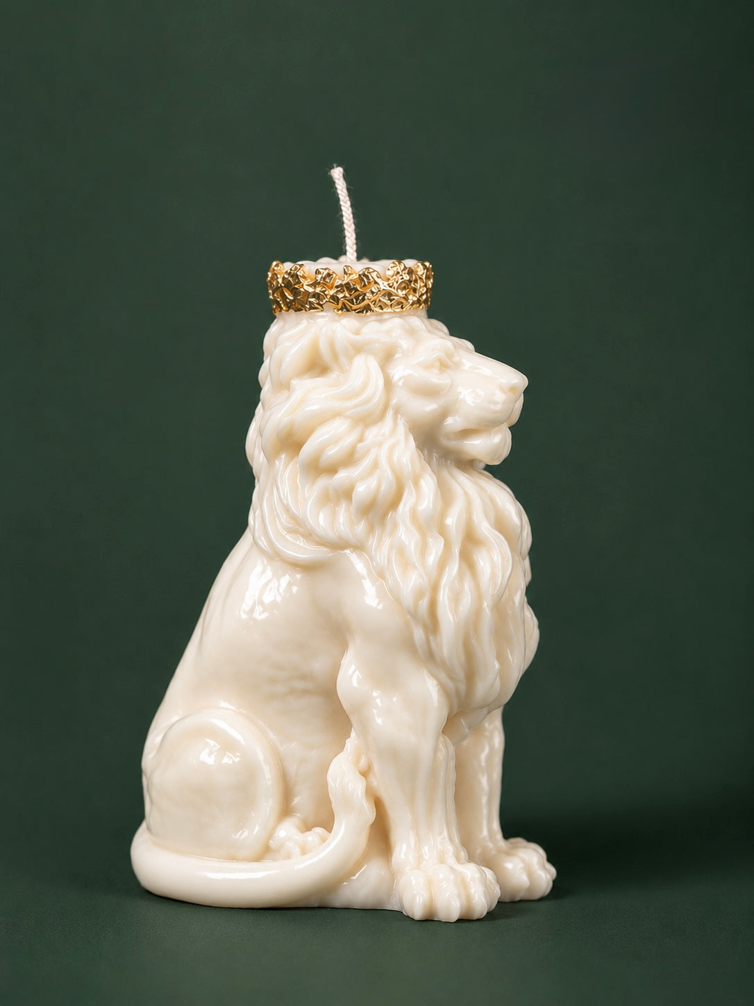 Lion Sculptural Mould Candle – AC1